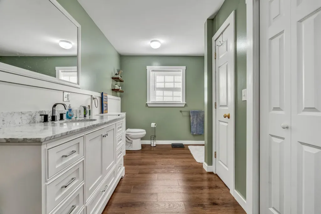 16 Hickory Drive Wiscasset ME 04578