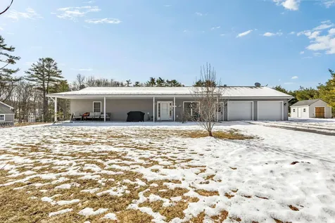 16 Hickory Drive Wiscasset ME 04578