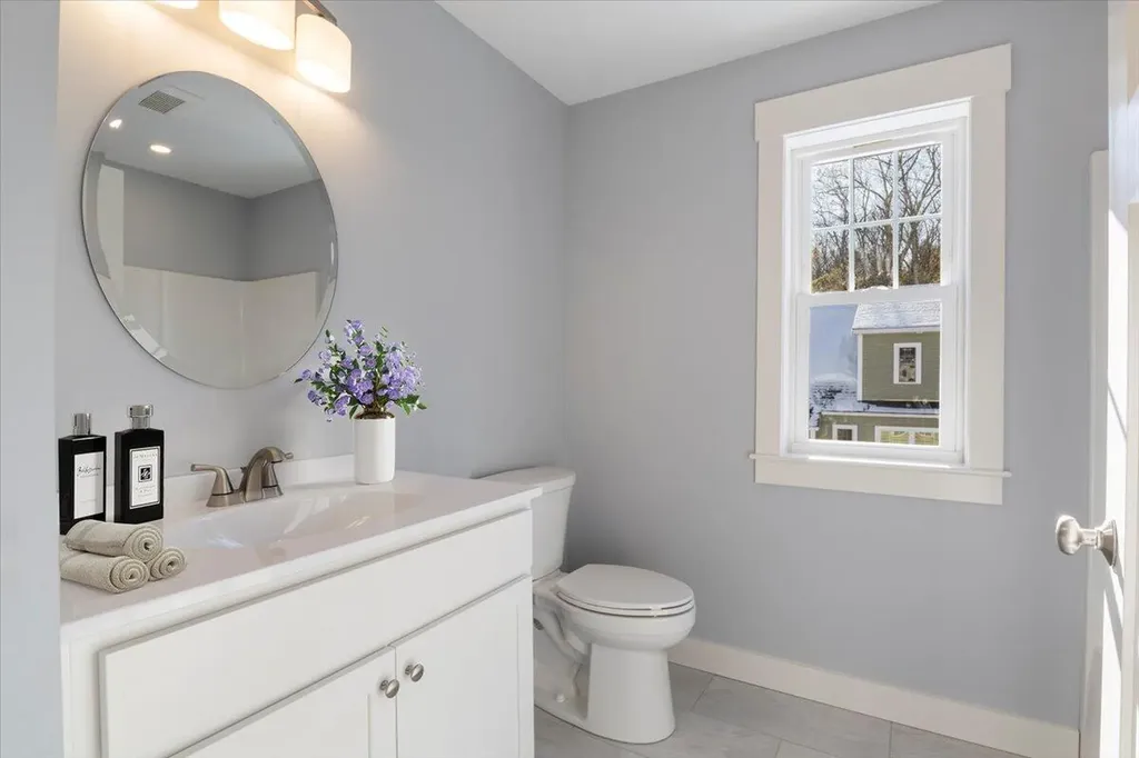 3 Cortland Place Standish ME 04084