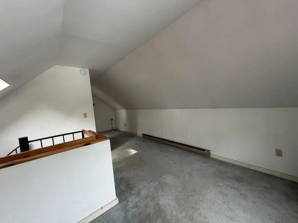 1779 River Road Clinton ME 04927