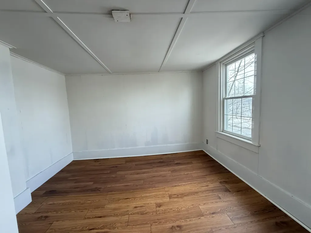 1779 River Road Clinton ME 04927