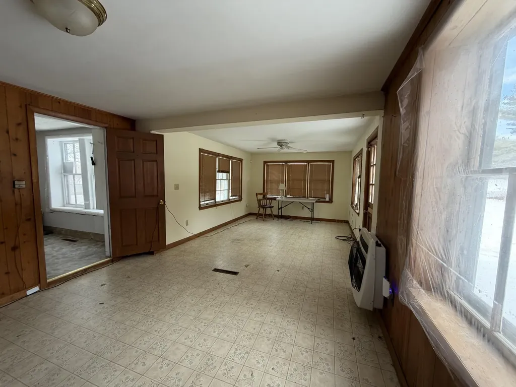 1779 River Road Clinton ME 04927