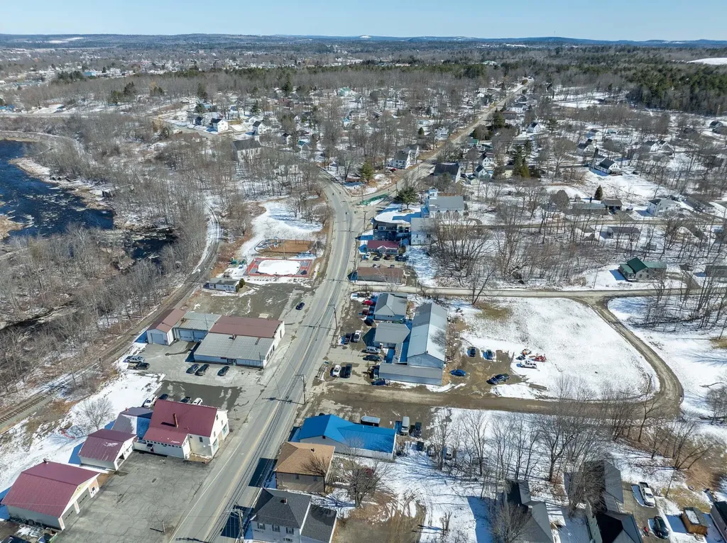 484 North Street Calais ME 04619