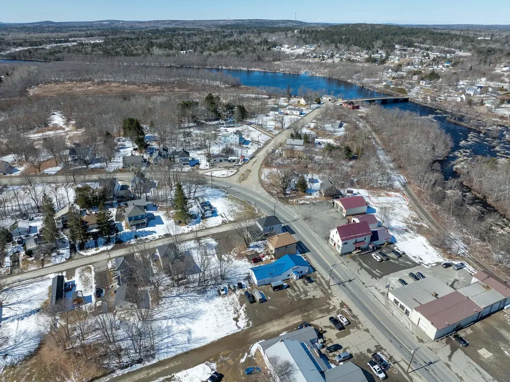 484 North Street Calais ME 04619