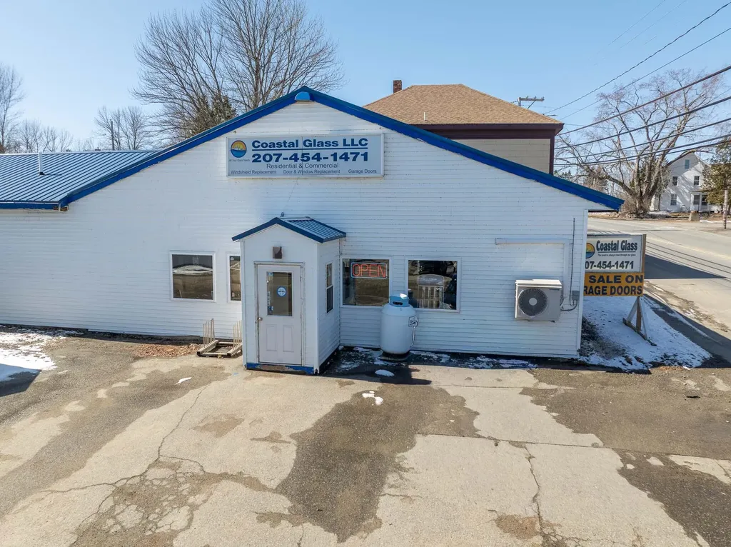 484 North Street Calais ME 04619