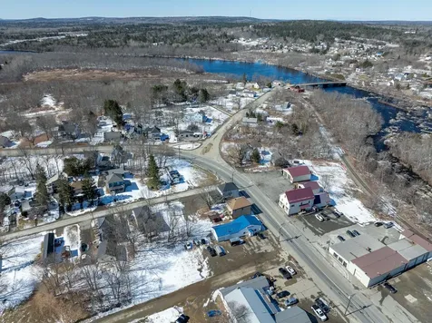 484 North Street Calais ME 04619