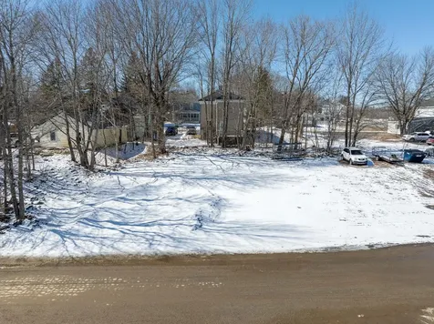 484 North Street Calais ME 04619