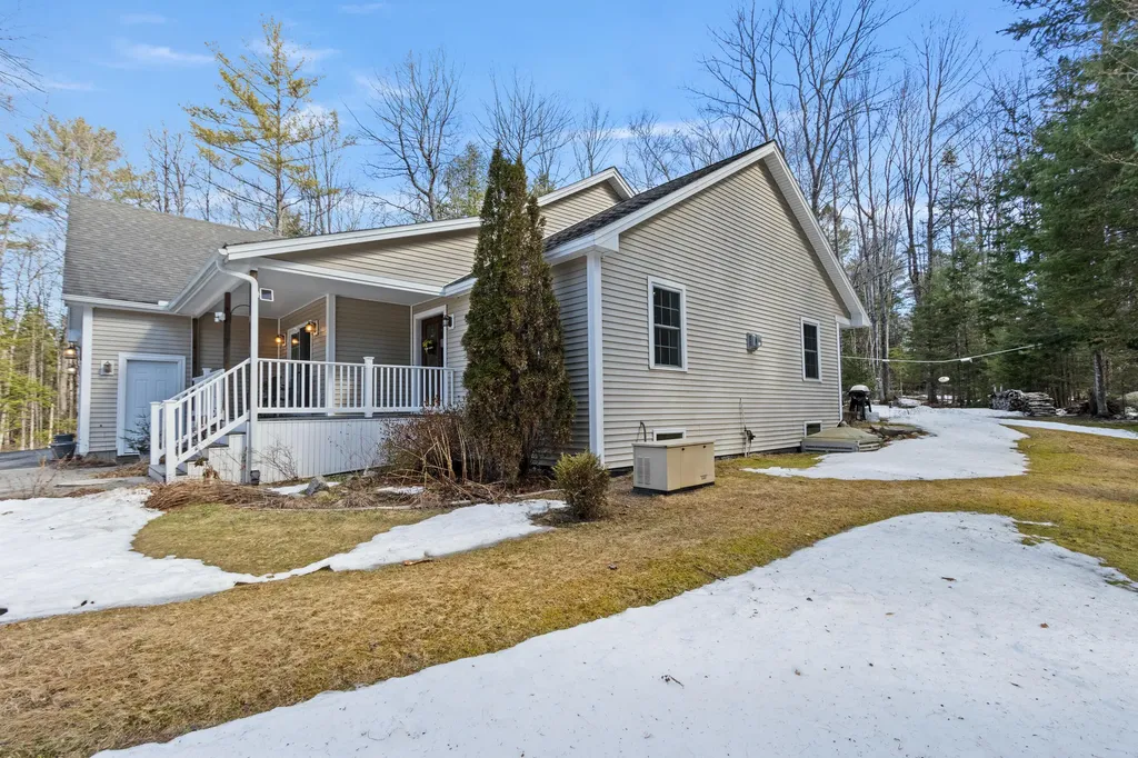 11 Merrill Drive Harrison ME 04040