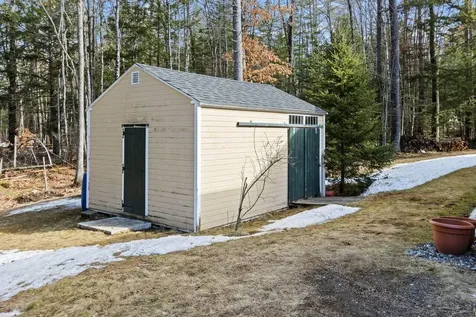 11 Merrill Drive Harrison ME 04040