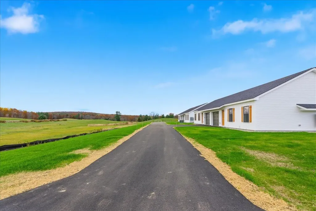3 Freedom Farm Road Auburn ME 04210