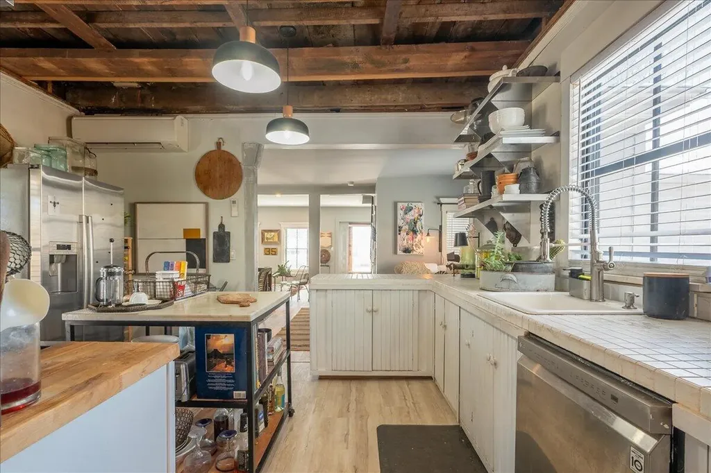 17 Mountain Street Camden ME 04843