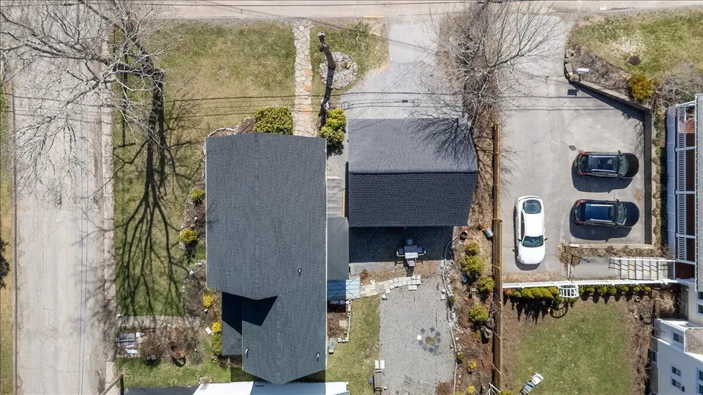 17 Mountain Street Camden ME 04843