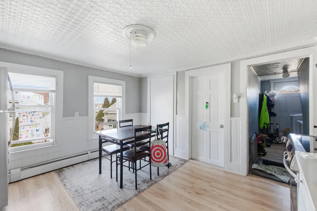 17 Wentworth Street Biddeford ME 04005