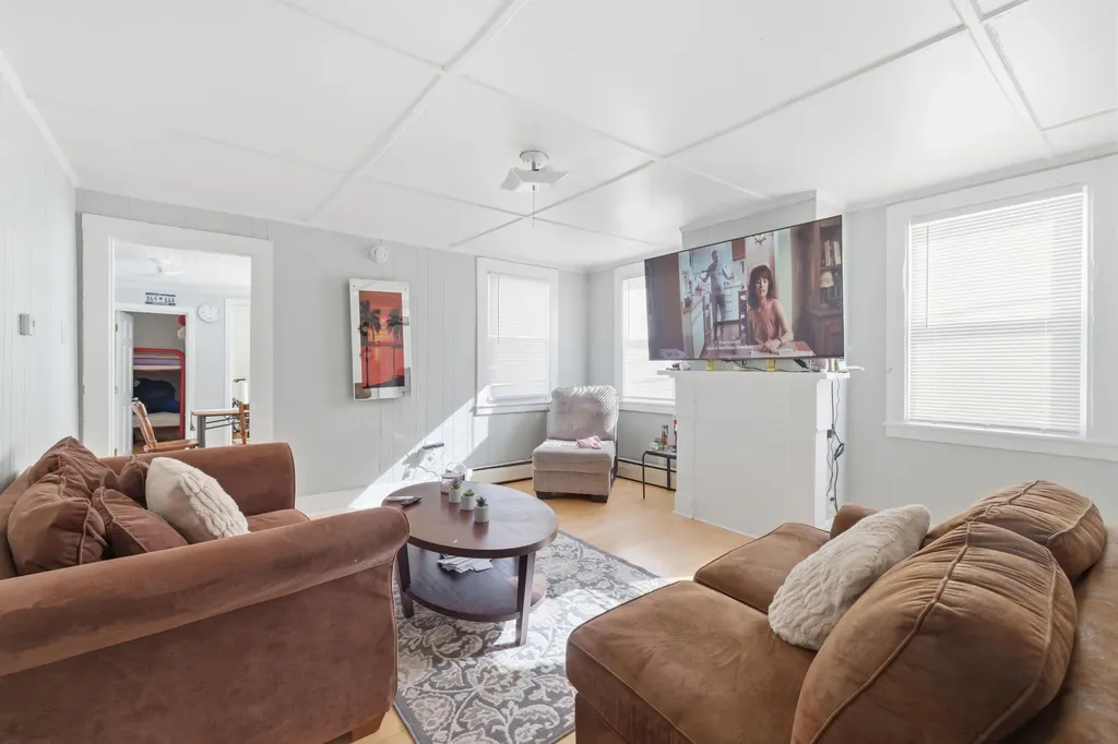 17 Wentworth Street Biddeford ME 04005