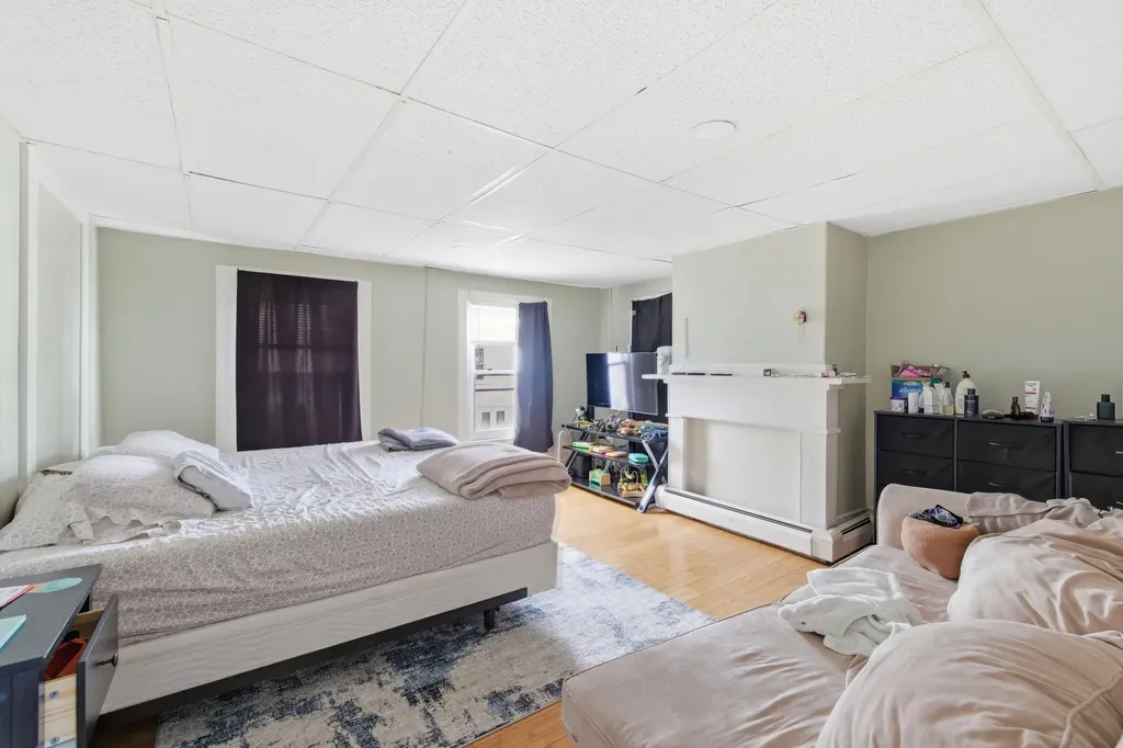 17 Wentworth Street Biddeford ME 04005
