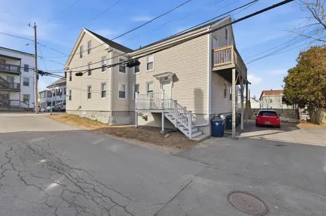 17 Wentworth Street Biddeford ME 04005