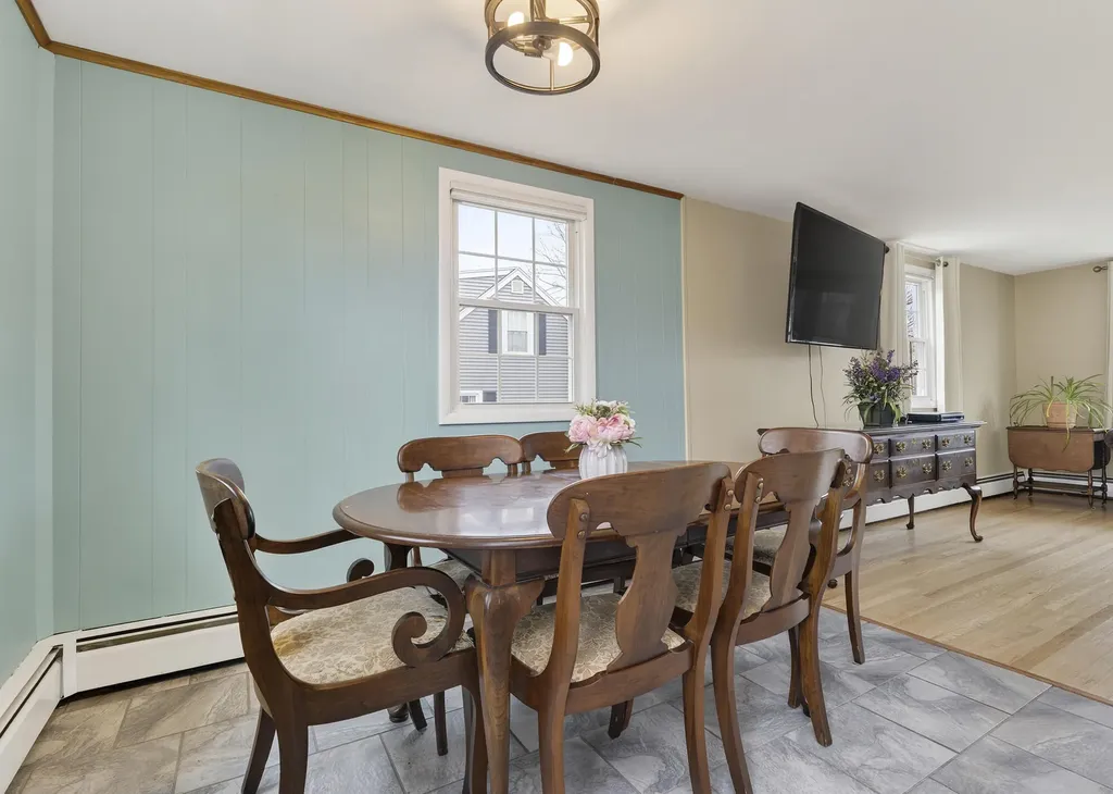 14 Spruce Lane Gorham ME 04038