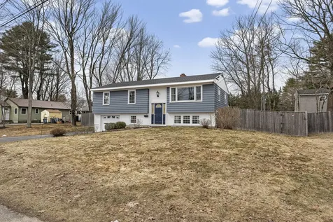 14 Spruce Lane Gorham ME 04038