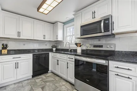 14 Spruce Lane Gorham ME 04038