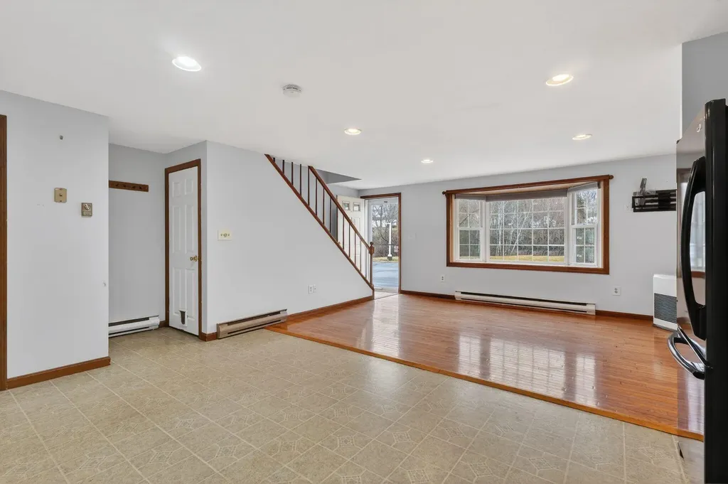 91 Western Avenue Biddeford ME 04005