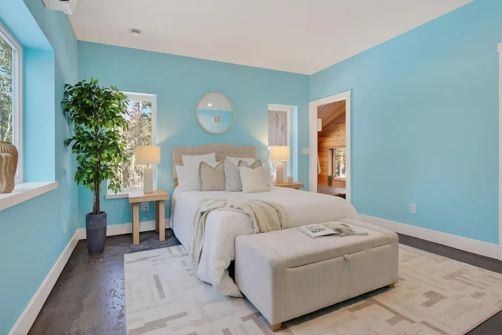 28 Nyasa Lane Brunswick ME 04011