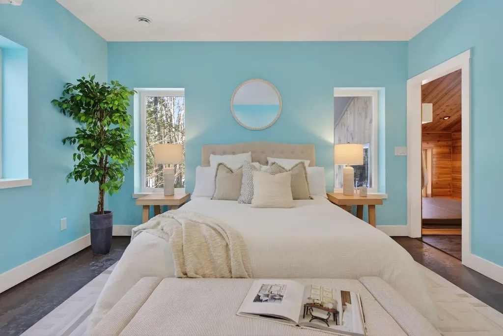 28 Nyasa Lane Brunswick ME 04011