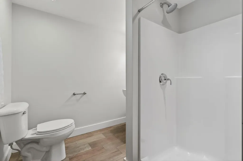 28 Nyasa Lane Brunswick ME 04011