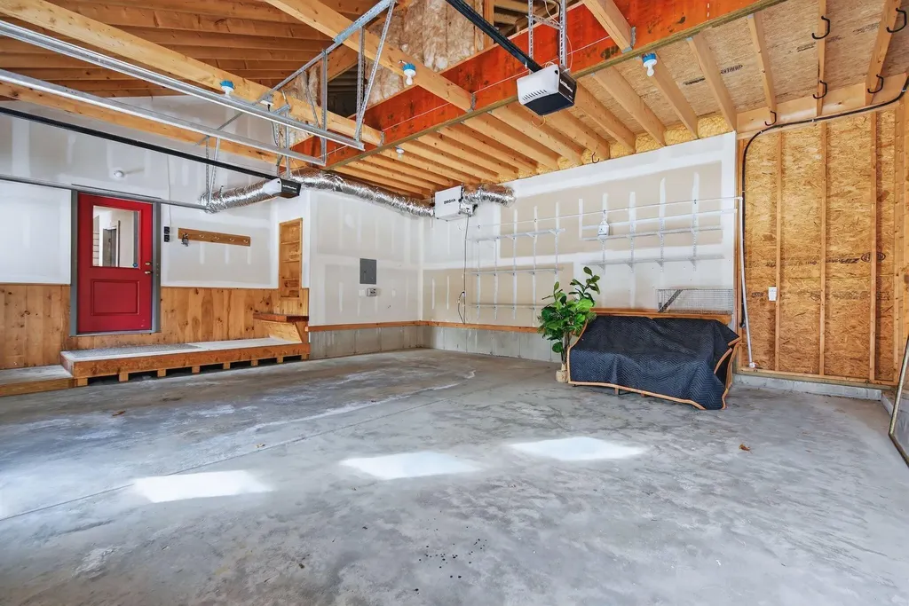 28 Nyasa Lane Brunswick ME 04011