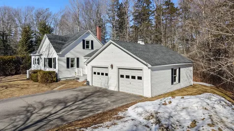 24 Washington Street Milbridge ME 04658