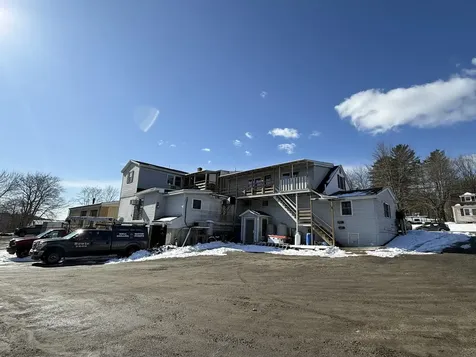 585 Maine Avenue Farmingdale ME 04344