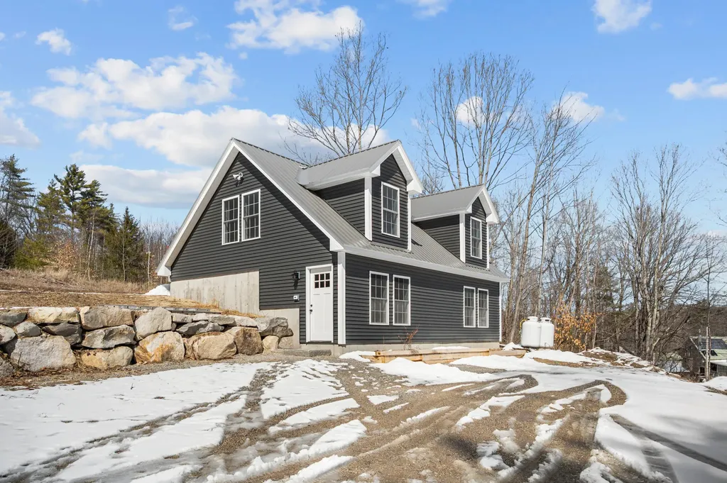 468 Porterfield Road Porter ME 04068