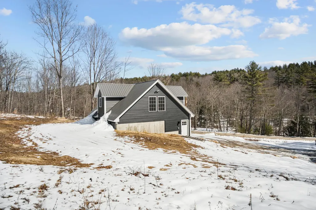 468 Porterfield Road Porter ME 04068
