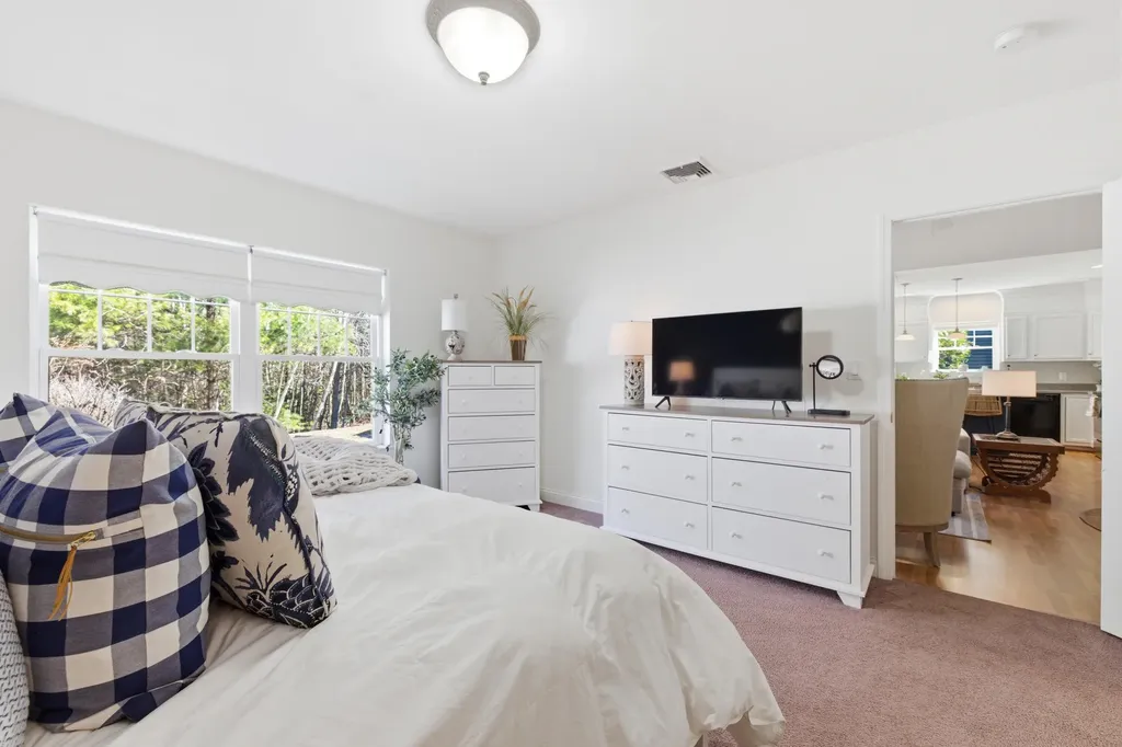 23 Gables Way Old Orchard Beach ME 04064