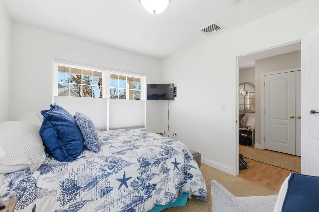 23 Gables Way Old Orchard Beach ME 04064