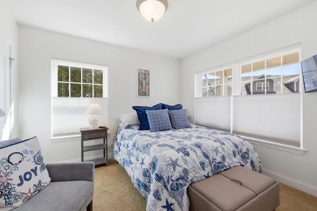 23 Gables Way Old Orchard Beach ME 04064