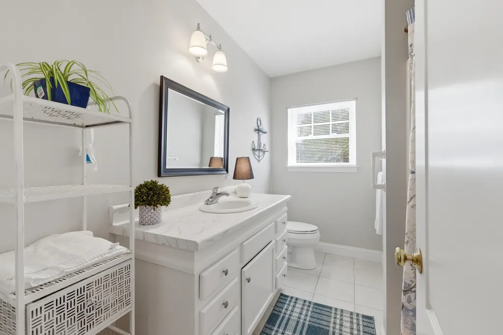 23 Gables Way Old Orchard Beach ME 04064