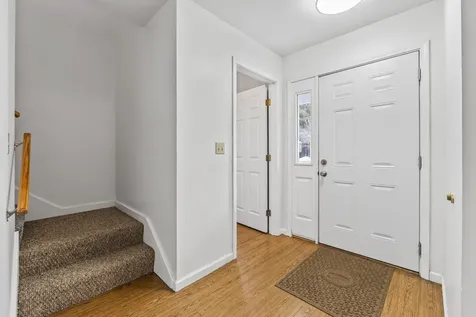 25 Beaver Pond Road Brunswick ME 04011