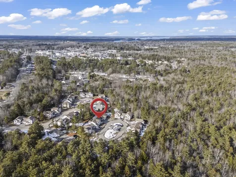 25 Beaver Pond Road Brunswick ME 04011