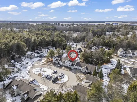 25 Beaver Pond Road Brunswick ME 04011
