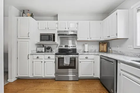 25 Beaver Pond Road Brunswick ME 04011