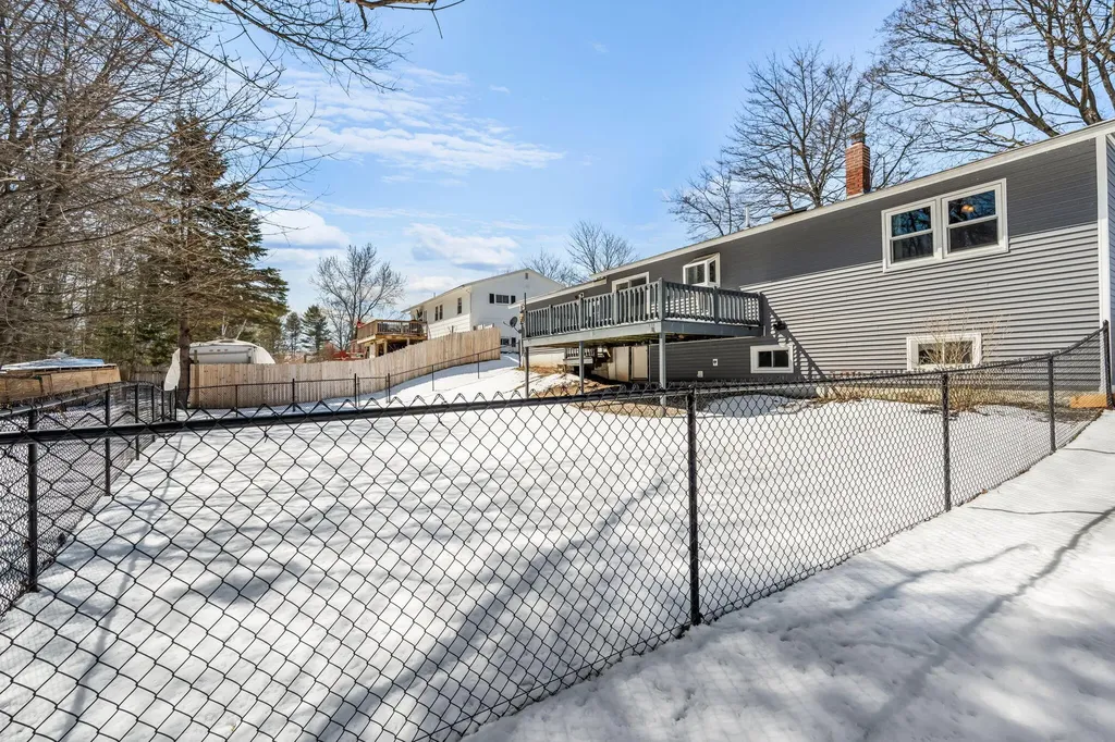 15 Mitchell Street Lewiston ME 04240