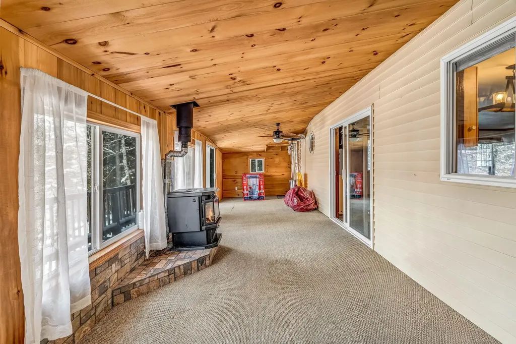 25 Mountain High Drive Orrington ME 04474