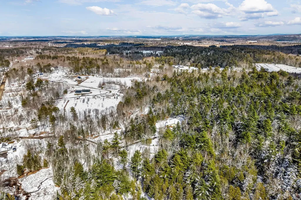 25 Mountain High Drive Orrington ME 04474