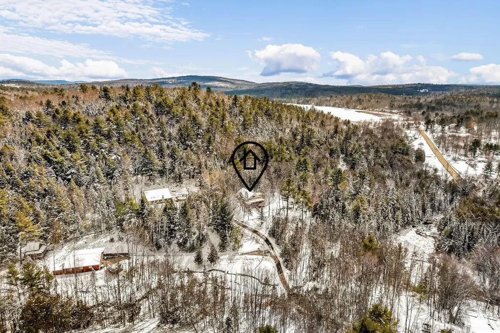 25 Mountain High Drive Orrington ME 04474