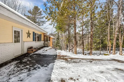 25 Mountain High Drive Orrington ME 04474