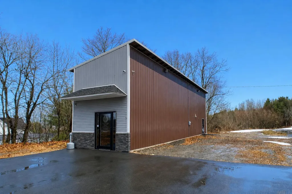 24 Bridgham Street Ashland ME 04732