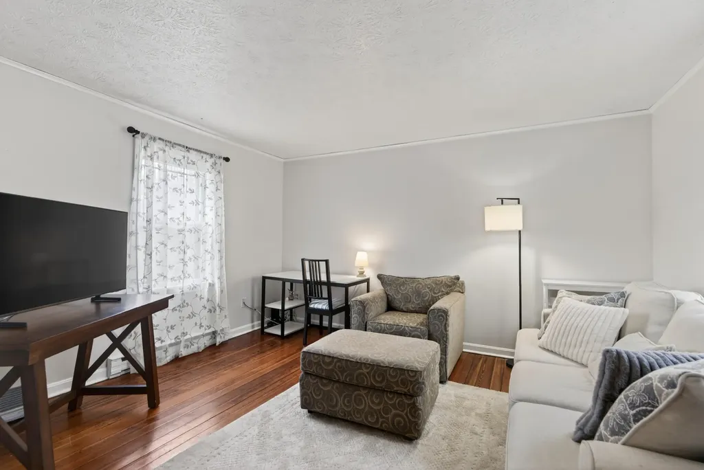 14 Summer Street Kennebunk ME 04043