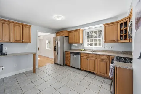 7 Winterbrook Court York ME 03909