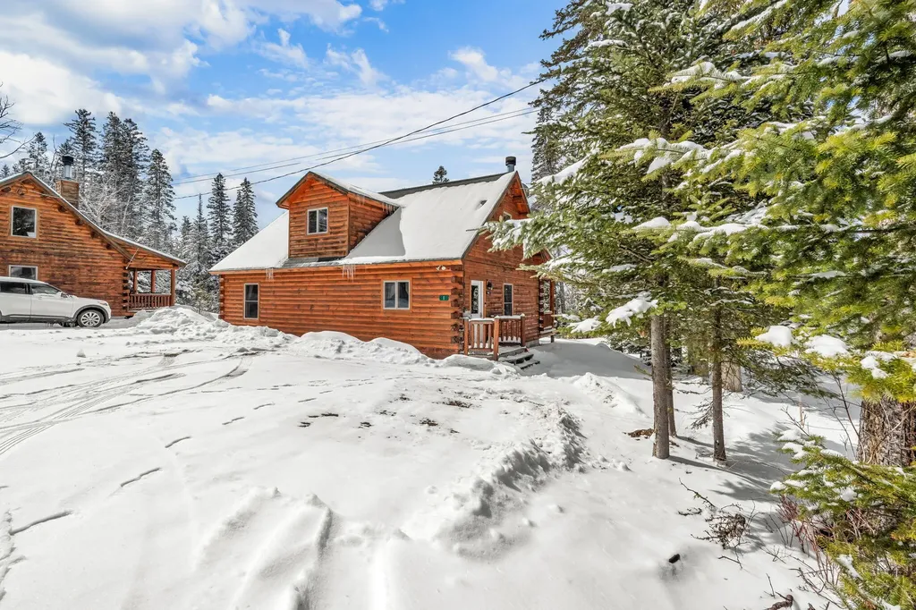 1 Woodys Lane Rangeley ME 04970