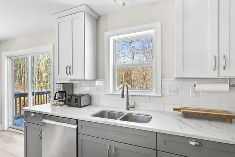14 Beech Street Camden ME 04843
